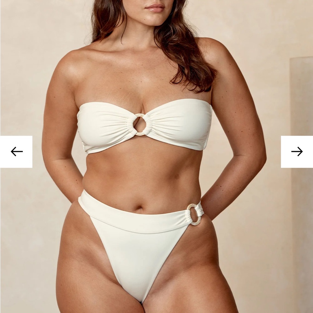 NWT Monday Swimwear Antigua Bottom-Ivory Crinkle **brown ring**
